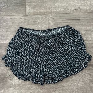 brandy melville flowy shorts